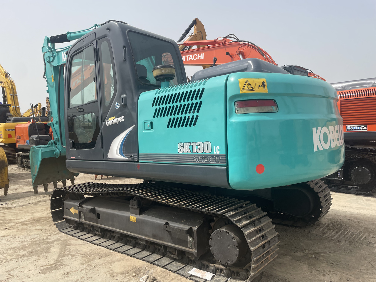 KOBELCO SK130-8 - Pásové rýpadlo: obrázek 1 KOBELCO SK130-8 - Pásové rýpadlo: obrázek 1