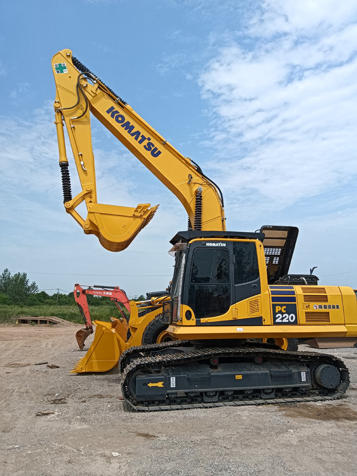 KOMATSU PC200-8 - Pásové rýpadlo: obrázek 3 KOMATSU PC200-8 - Pásové rýpadlo: obrázek 3