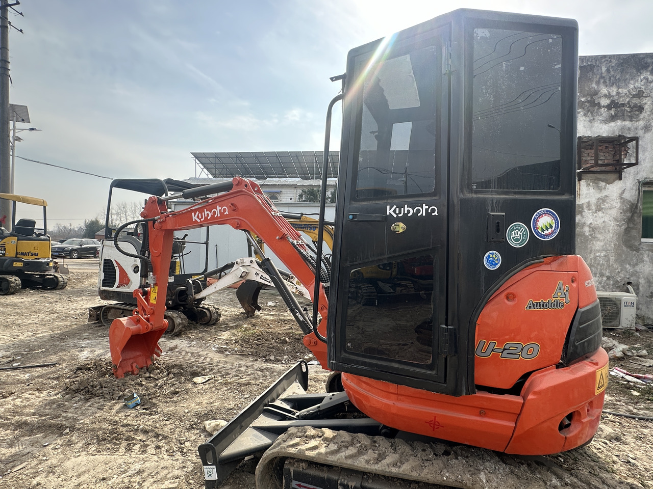KUBOTA U-20 - Mini rýpadlo: obrázek 1 KUBOTA U-20 - Mini rýpadlo: obrázek 1