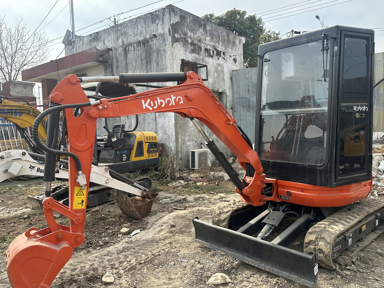KUBOTA U-20 - Mini rýpadlo: obrázek 4 KUBOTA U-20 - Mini rýpadlo: obrázek 4