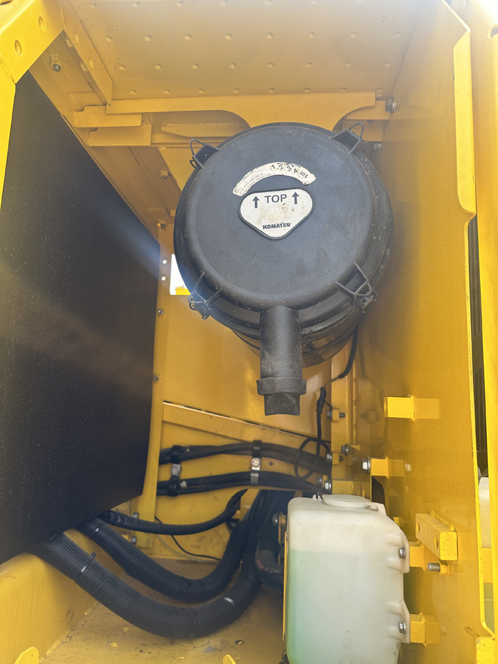 Komatsu PC 240 LC-8 - Pásové rýpadlo: obrázek 5 Komatsu PC 240 LC-8 - Pásové rýpadlo: obrázek 5