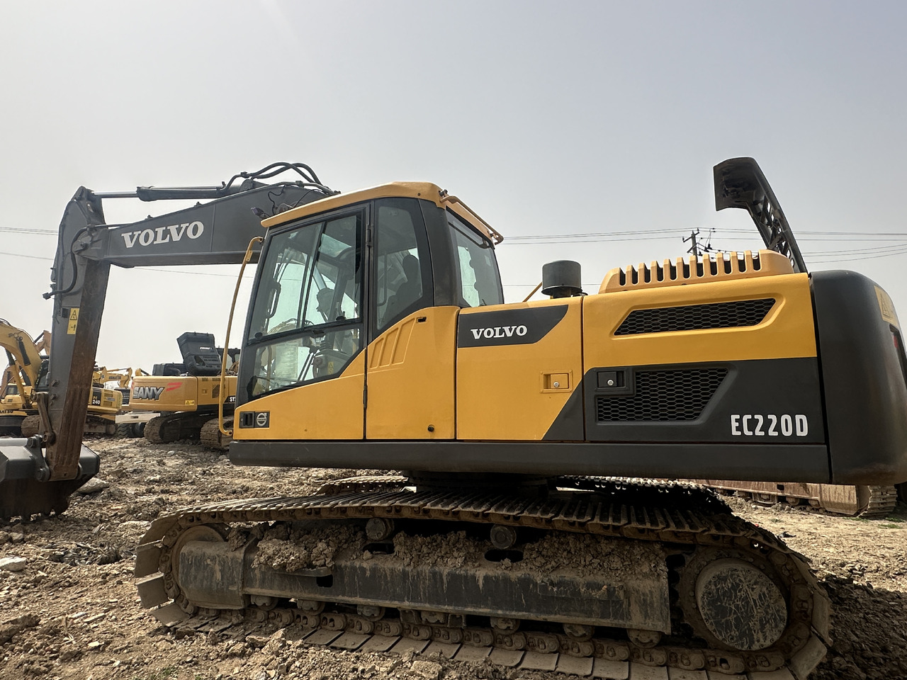 VOLVO EC220D - Pásové rýpadlo: obrázek 1 VOLVO EC220D - Pásové rýpadlo: obrázek 1
