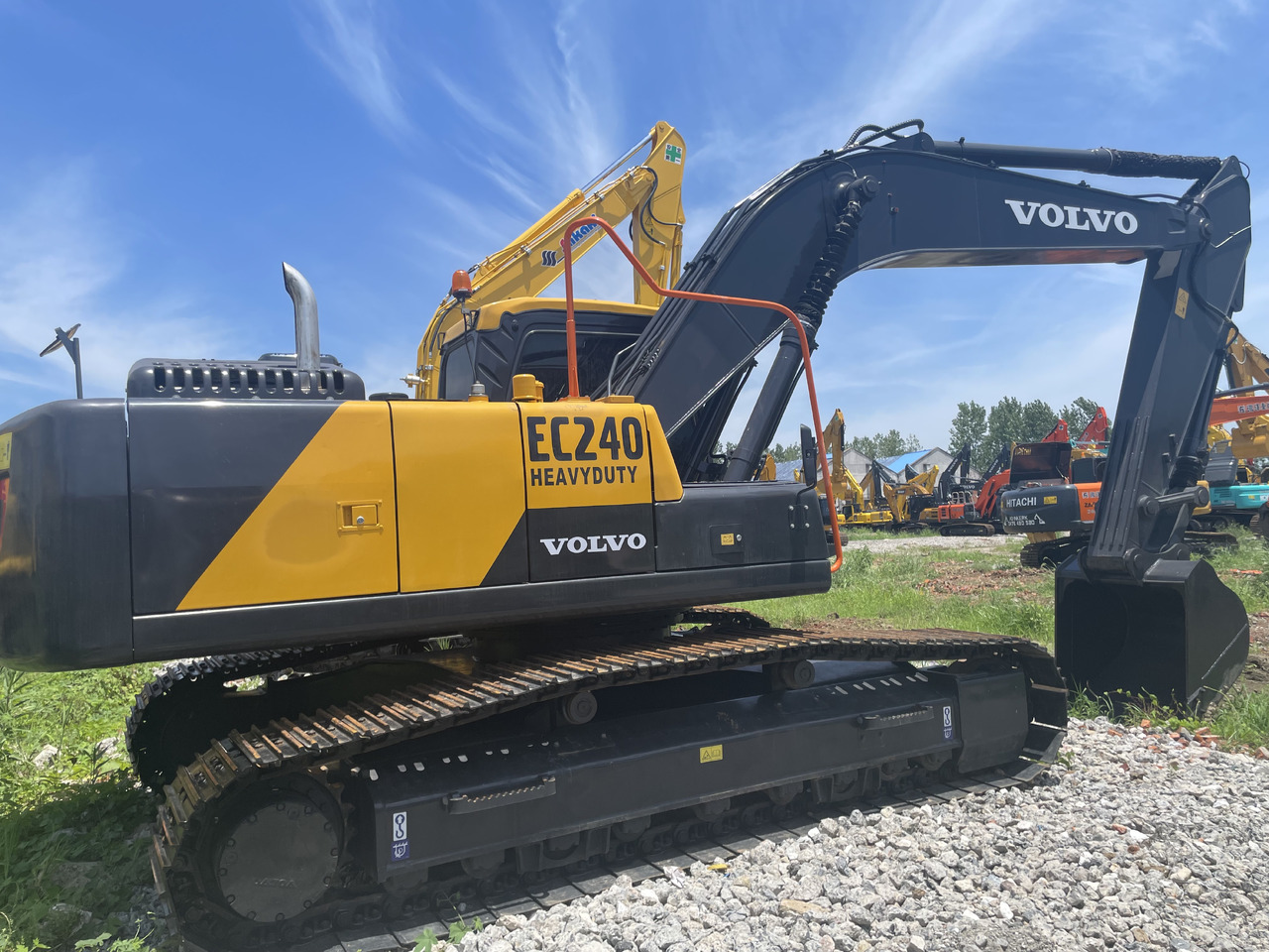 VOLVO EC240 - Pásové rýpadlo: obrázek 2 VOLVO EC240 - Pásové rýpadlo: obrázek 2