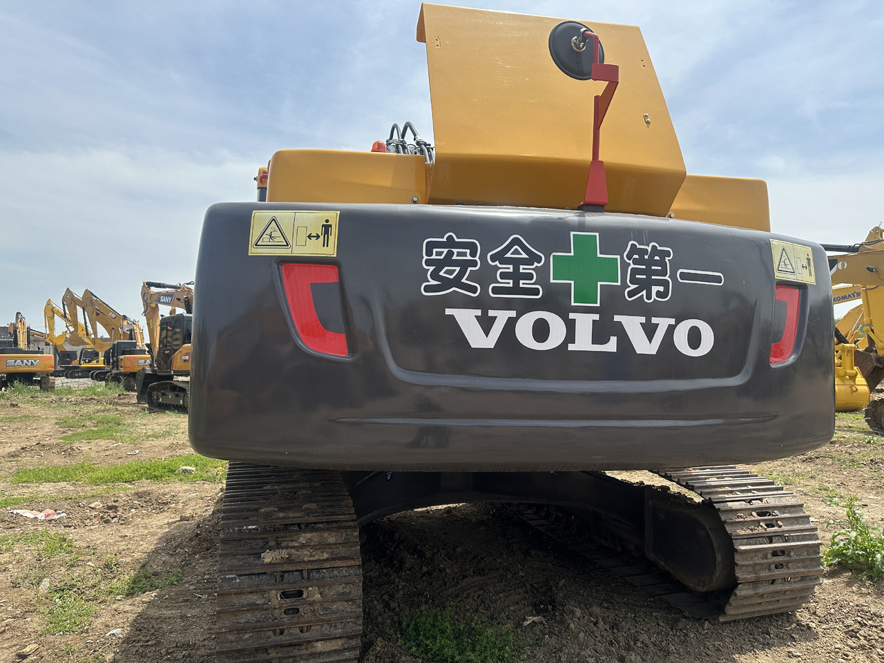 VOLVO EC250D - Pásové rýpadlo: obrázek 4 VOLVO EC250D - Pásové rýpadlo: obrázek 4