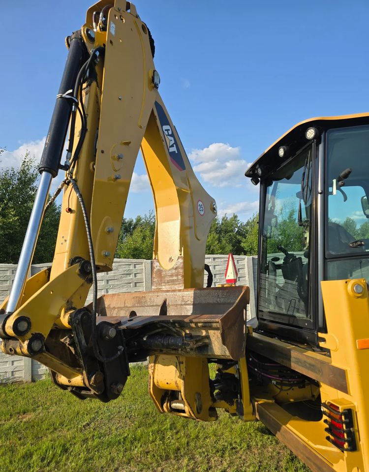 Rýpadlo-nakladač Caterpillar: obrázek 8