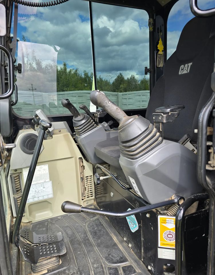 Caterpillar - Pásové rýpadlo: obrázek 3 Caterpillar - Pásové rýpadlo: obrázek 3