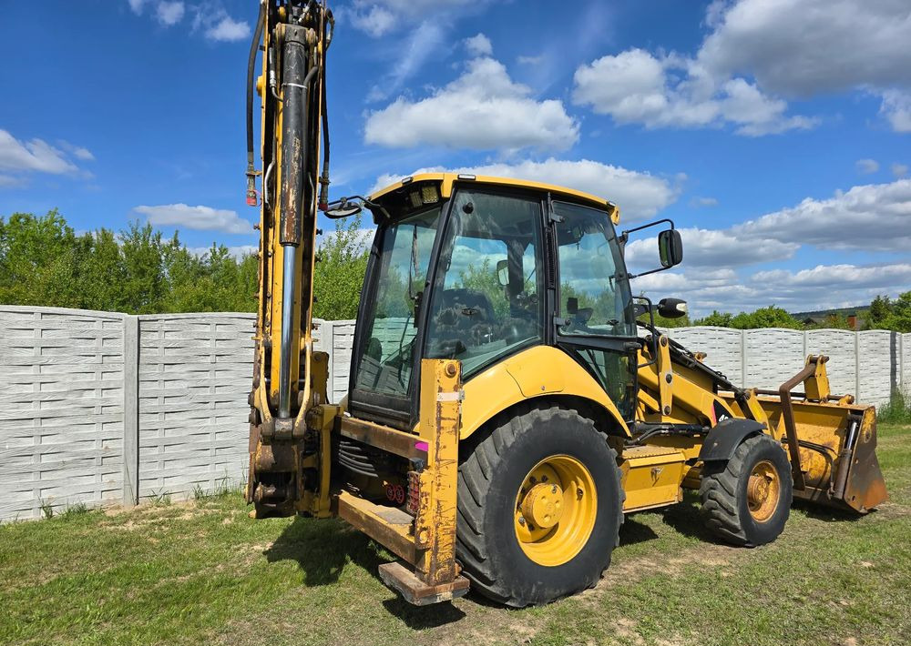 Rýpadlo-nakladač Caterpillar: obrázek 6