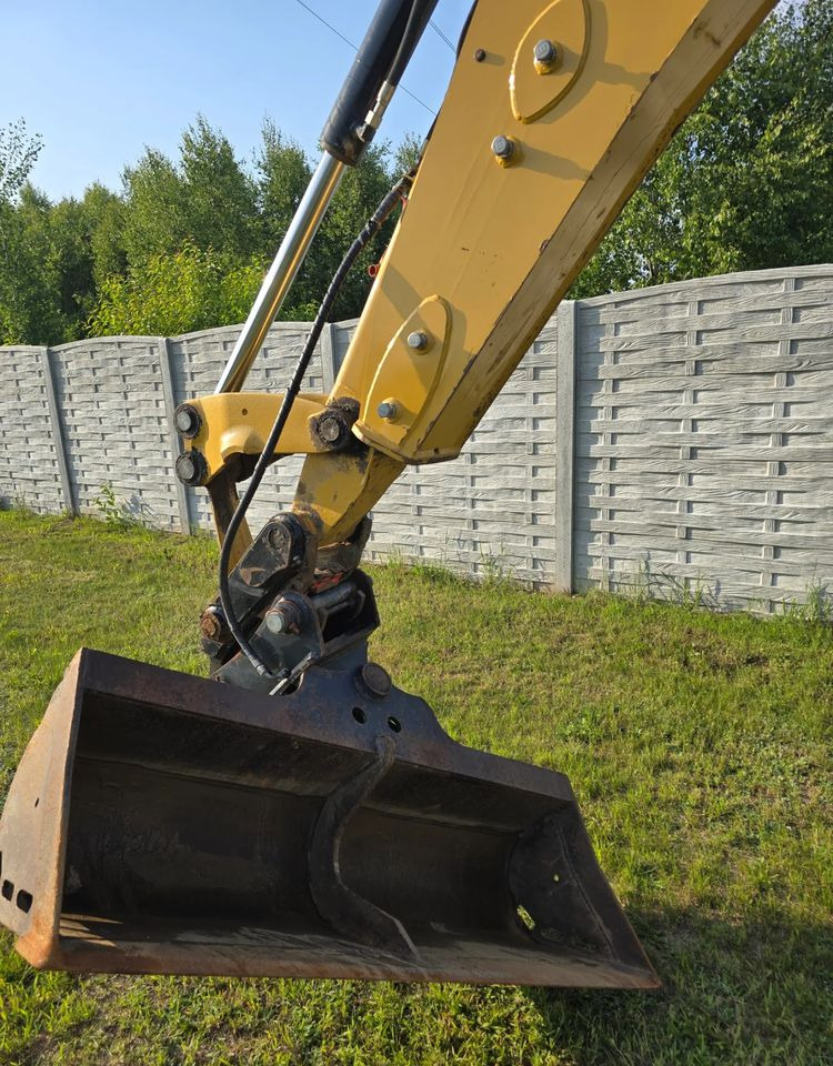 Rýpadlo-nakladač Caterpillar: obrázek 9
