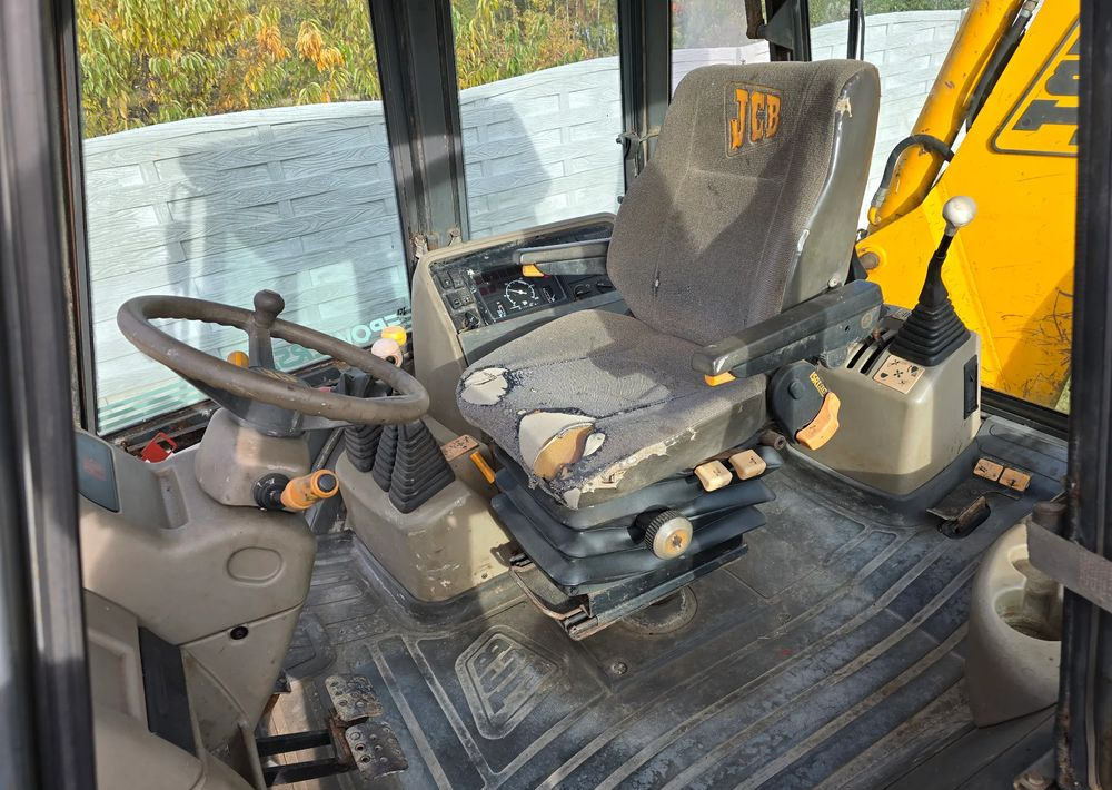 JCB - Rýpadlo-nakladač: obrázek 5 JCB - Rýpadlo-nakladač: obrázek 5