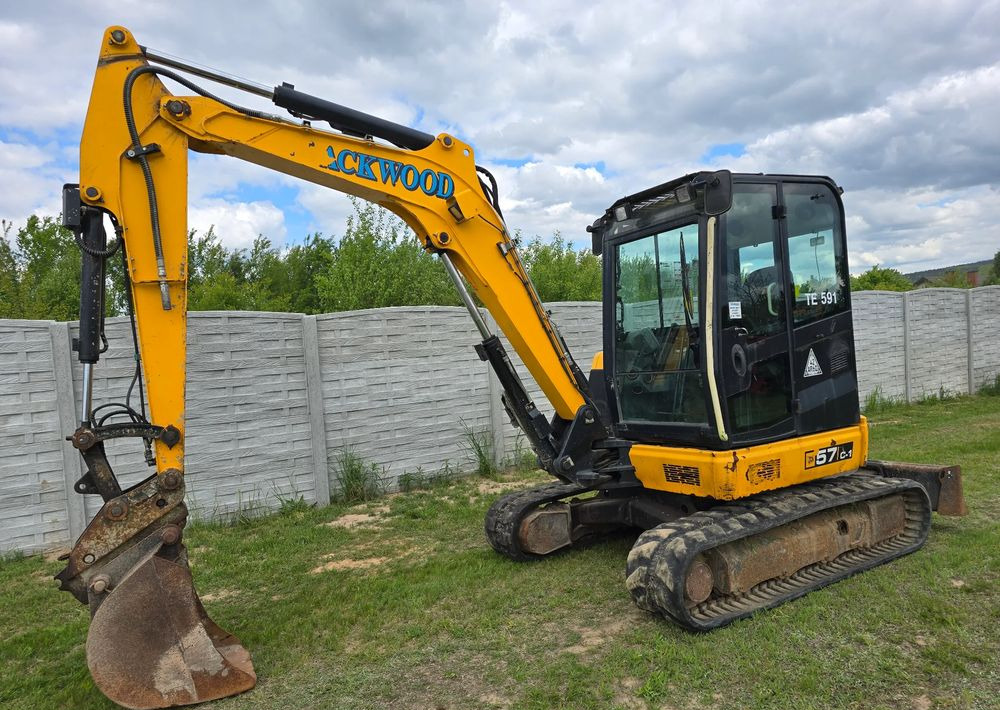 JCB - Pásové rýpadlo: obrázek 3 JCB - Pásové rýpadlo: obrázek 3