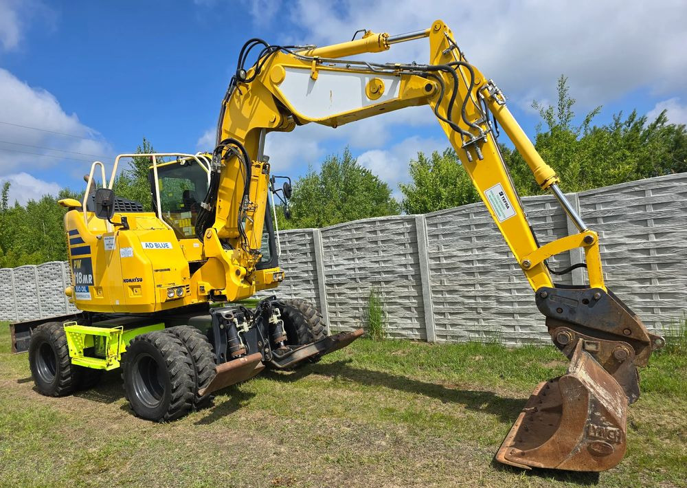 Komatsu - Kolesové rýpadlo: obrázek 2 Komatsu - Kolesové rýpadlo: obrázek 2