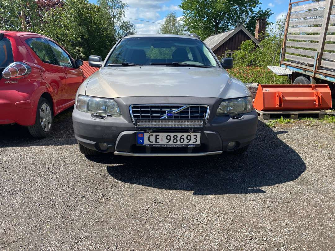 2001 Volvo XC70 EU-GODKJENT (rep.-objekt) - Osobní auto: obrázek 3 2001 Volvo XC70 EU-GODKJENT (rep.-objekt) - Osobní auto: obrázek 3