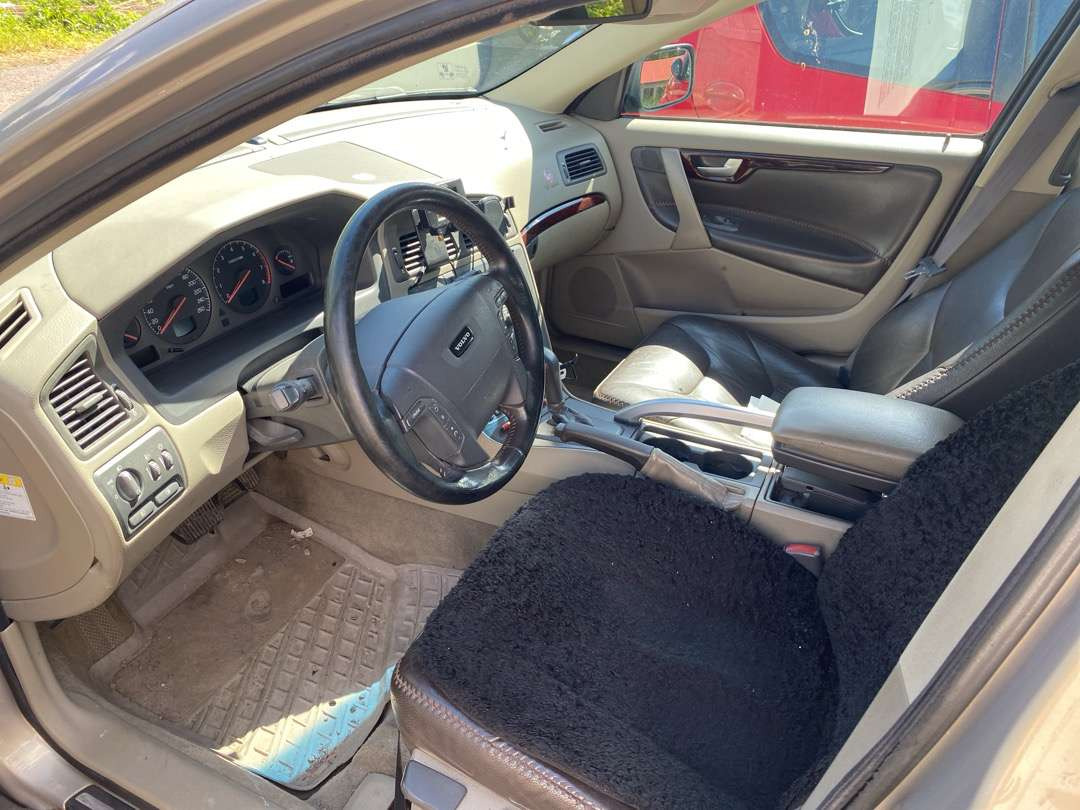 Osobní auto 2001 Volvo XC70 EU-GODKJENT (rep.-objekt): obrázek 7