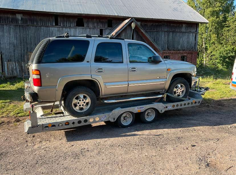 2003 Chevrolet Tahoe - SUV: obrázek 3 2003 Chevrolet Tahoe - SUV: obrázek 3