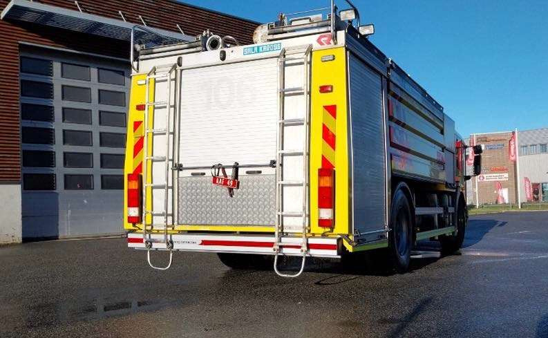 2005 Mercedes-Benz Econic 1833L / 2,50m høyde / Water tanker / Firetruck - Hasičský vůz: obrázek 4 2005 Mercedes-Benz Econic 1833L / 2,50m høyde / Water tanker / Firetruck - Hasičský vůz: obrázek 4