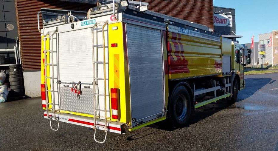 2005 Mercedes-Benz Econic 1833L / 2,50m høyde / Water tanker / Firetruck - Hasičský vůz: obrázek 2 2005 Mercedes-Benz Econic 1833L / 2,50m høyde / Water tanker / Firetruck - Hasičský vůz: obrázek 2