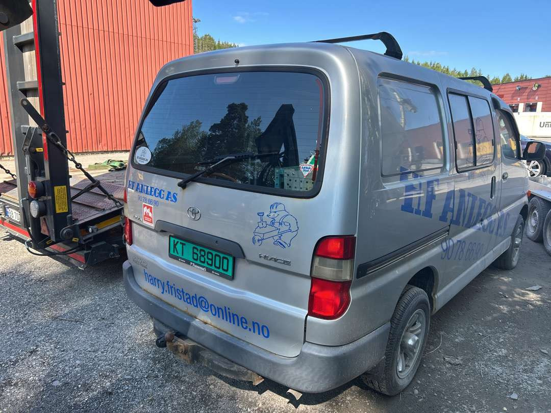 2005 Varebil TOYOTA HIACE 4WD EU-Godkjent - Furgon: obrázek 3 2005 Varebil TOYOTA HIACE 4WD EU-Godkjent - Furgon: obrázek 3