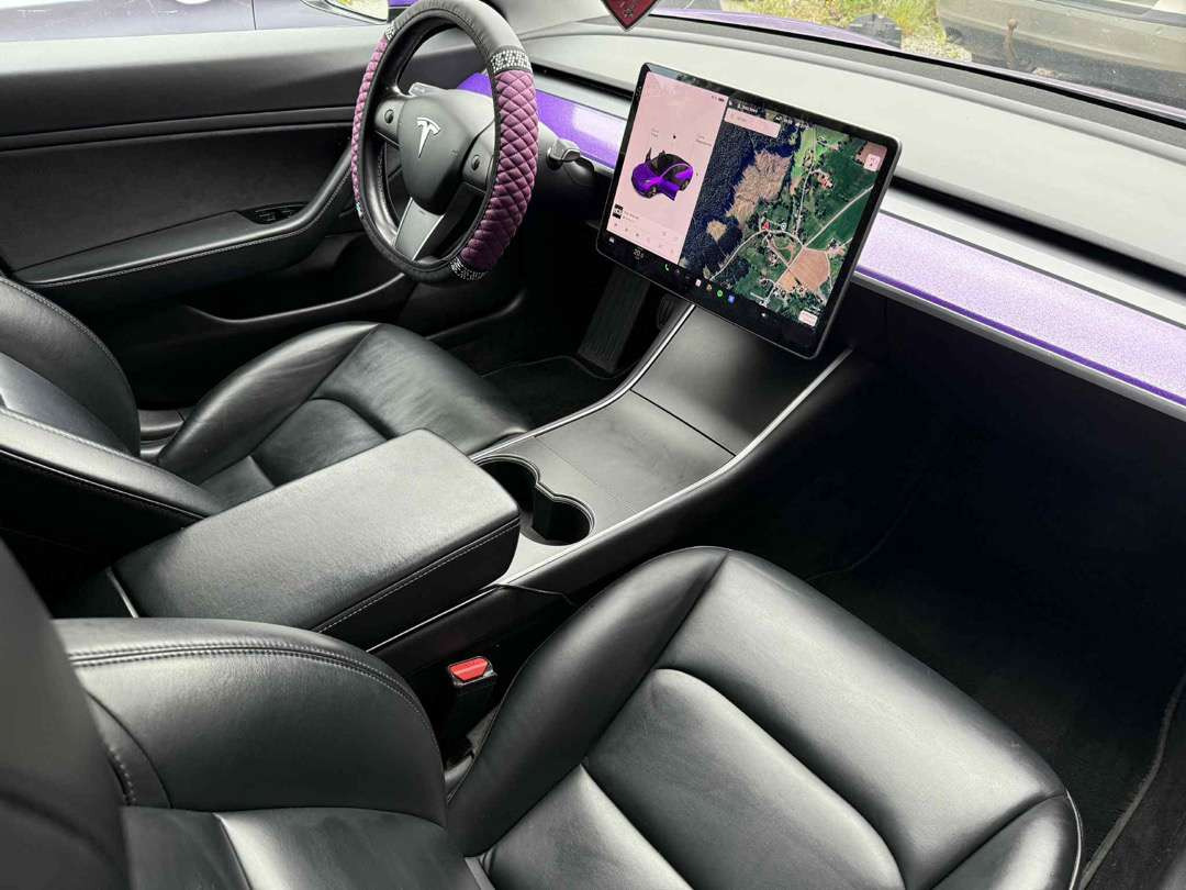 2019 Tesla Model 3 / luftunderstell - Sedan: obrázek 3 2019 Tesla Model 3 / luftunderstell - Sedan: obrázek 3