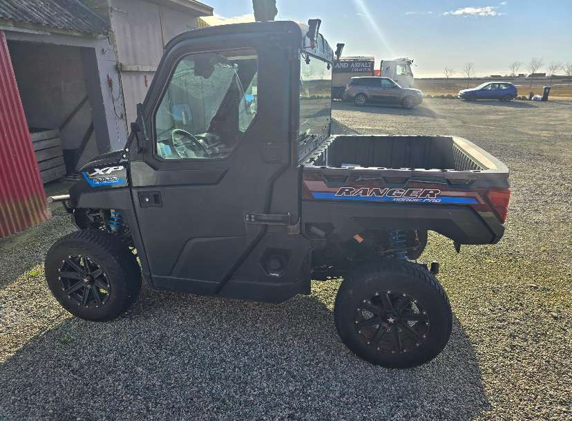 2021 Polaris Ranger Xp 1000 - Přepravník motocyklů: obrázek 2 2021 Polaris Ranger Xp 1000 - Přepravník motocyklů: obrázek 2