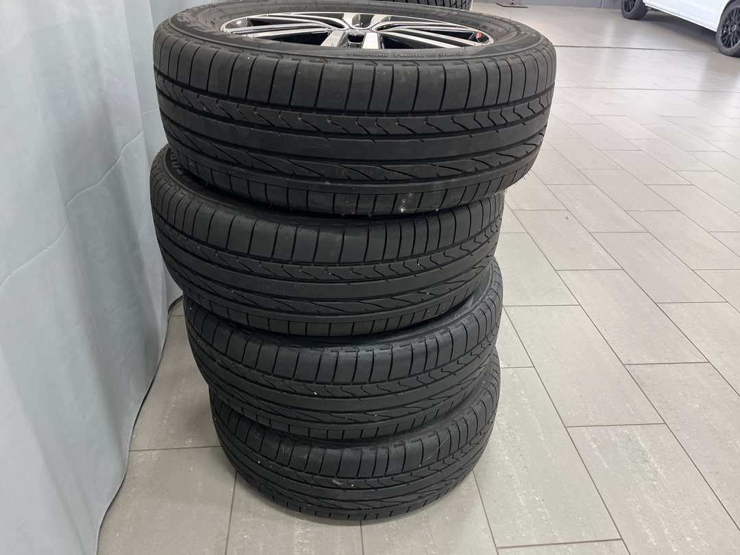 Dekk til Mercedes x klasse - Nástroj/ Vybavení: obrázek 3 Dekk til Mercedes x klasse - Nástroj/ Vybavení: obrázek 3