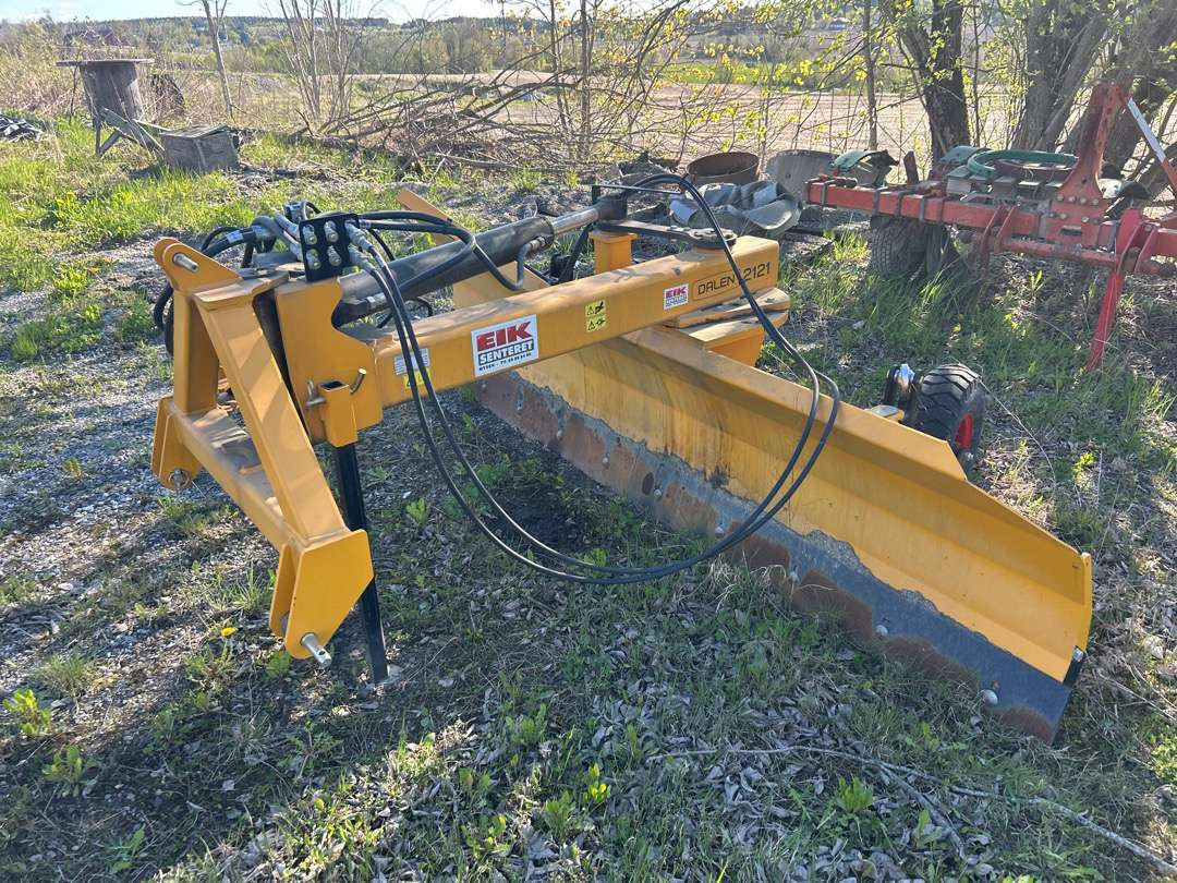 2022 Traktorskjær fra Dalen 2121 - Příslušenství: obrázek 1 2022 Traktorskjær fra Dalen 2121 - Příslušenství: obrázek 1