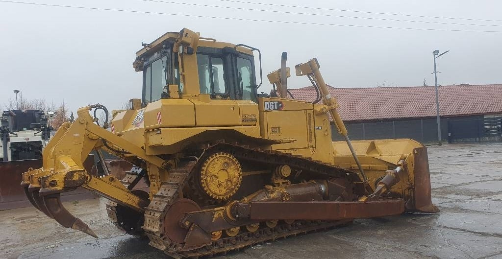 CAT D 6 T XL - Buldozer: obrázek 5 CAT D 6 T XL - Buldozer: obrázek 5