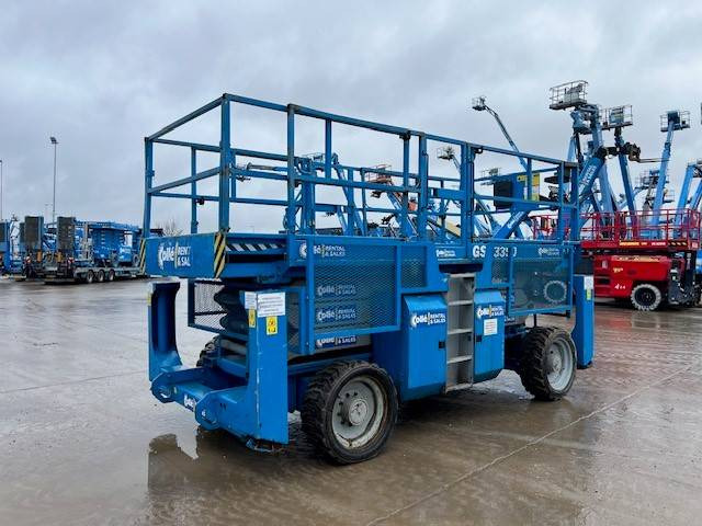 Genie GS 3390 - Nůžková plošina: obrázek 4 Genie GS 3390 - Nůžková plošina: obrázek 4