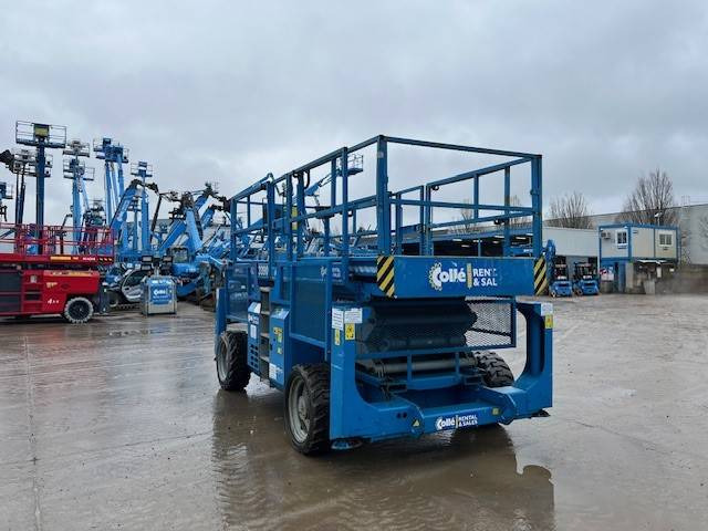 Genie GS 3390 - Nůžková plošina: obrázek 3 Genie GS 3390 - Nůžková plošina: obrázek 3
