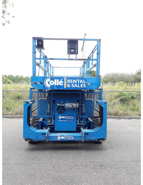 Genie GS 4390 RT - Nůžková plošina: obrázek 5 Genie GS 4390 RT - Nůžková plošina: obrázek 5