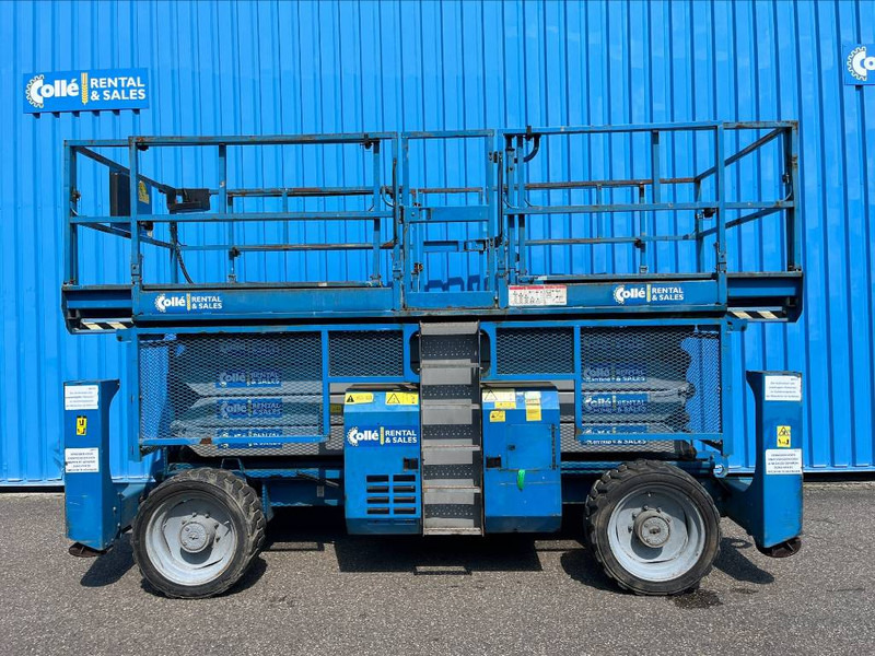 Genie GS 4390 RT - Nůžková plošina: obrázek 1 Genie GS 4390 RT - Nůžková plošina: obrázek 1