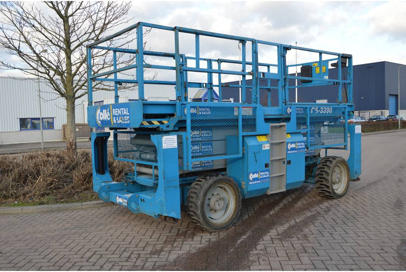 Genie GS3390 RT - Nůžková plošina: obrázek 3 Genie GS3390 RT - Nůžková plošina: obrázek 3
