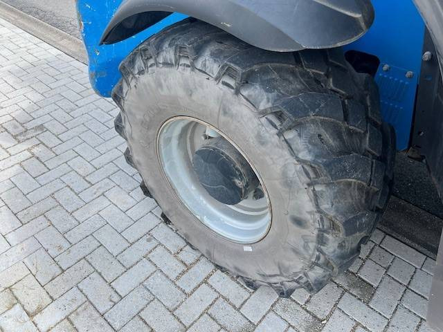 Teleskopický manipulátor Manitou MHT 790: obrázek 8