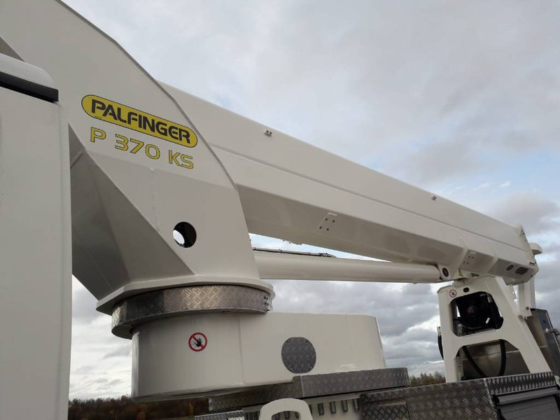 Palfinger P 370 KS - Autoplošina: obrázek 4 Palfinger P 370 KS - Autoplošina: obrázek 4