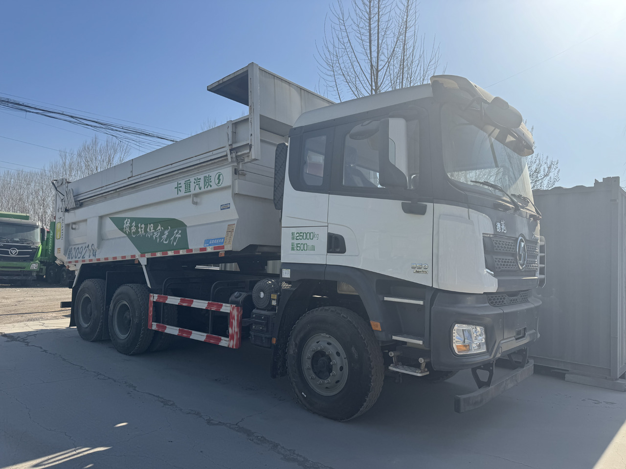 SHACMAN X3000 - Sklápěč: obrázek 1 SHACMAN X3000 - Sklápěč: obrázek 1