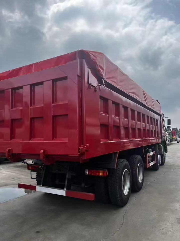 SINOTRUCK HOWO - Sklápěč: obrázek 4 SINOTRUCK HOWO - Sklápěč: obrázek 4