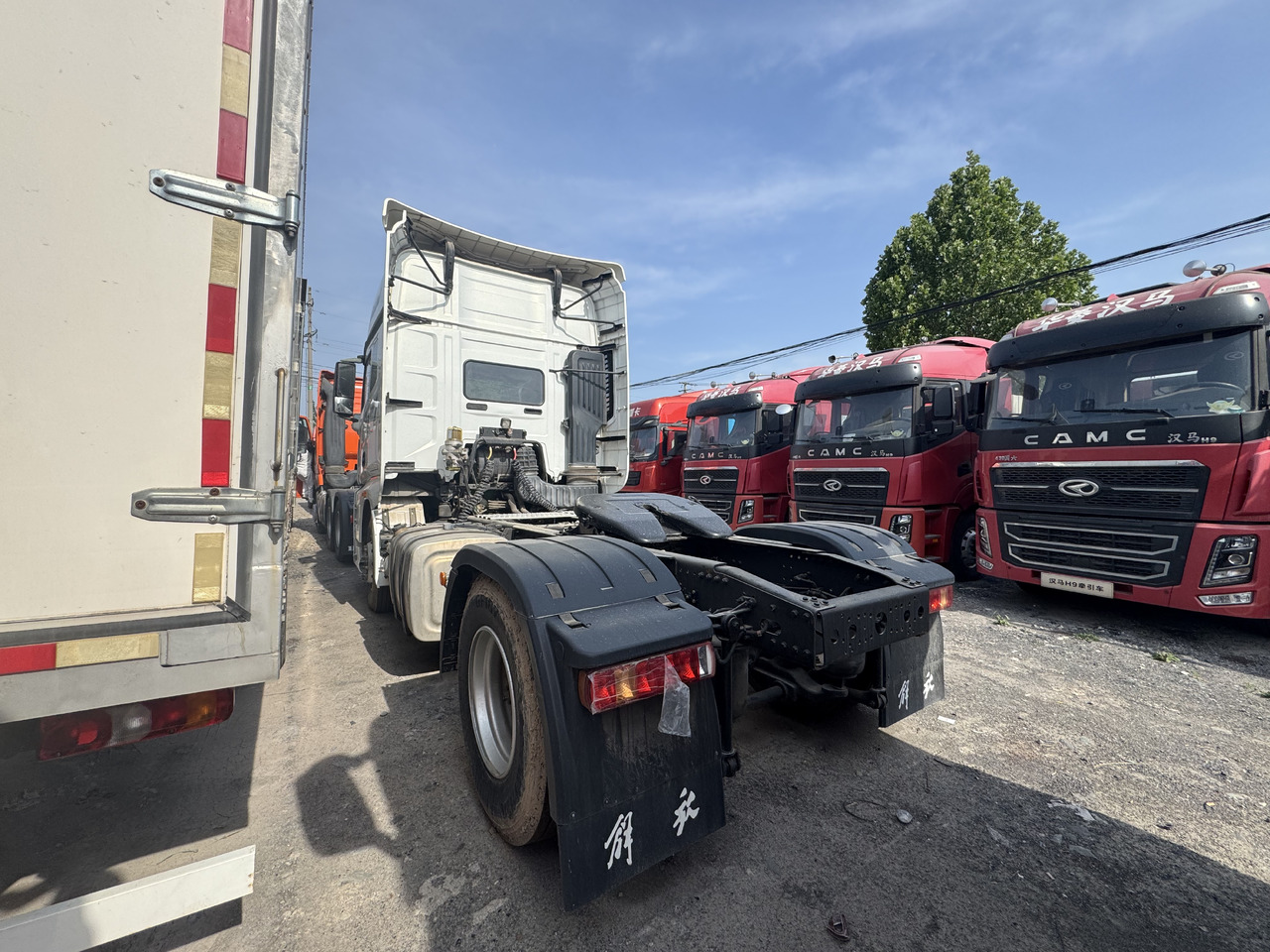 FAW - Tahač: obrázek 5 FAW - Tahač: obrázek 5