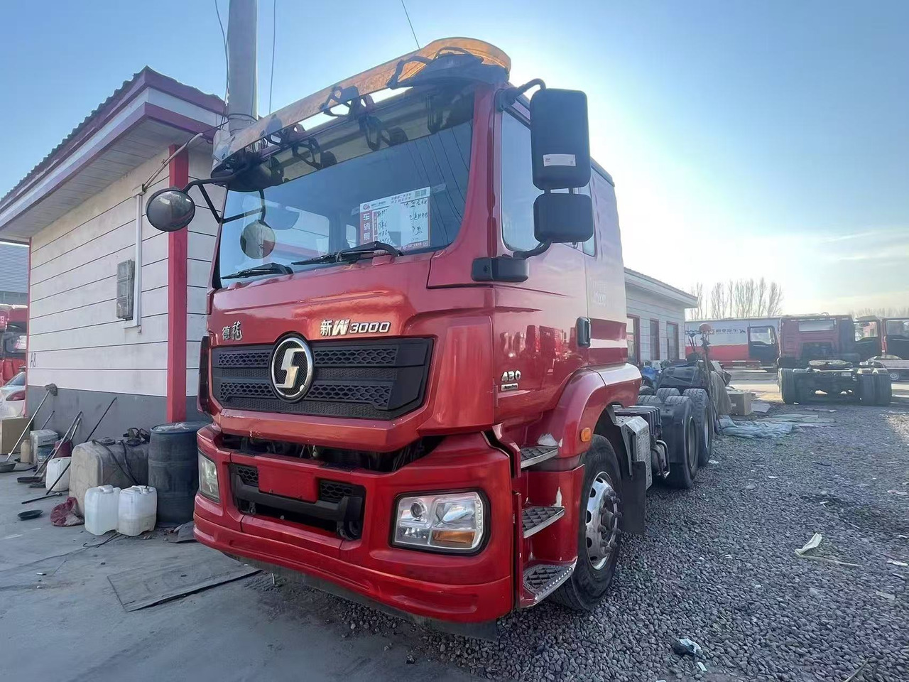 SHACMAN M3000 - Tahač: obrázek 2 SHACMAN M3000 - Tahač: obrázek 2