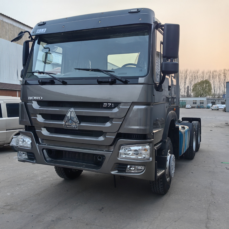 SINOTRUCK HOWO - Tahač: obrázek 1 SINOTRUCK HOWO - Tahač: obrázek 1