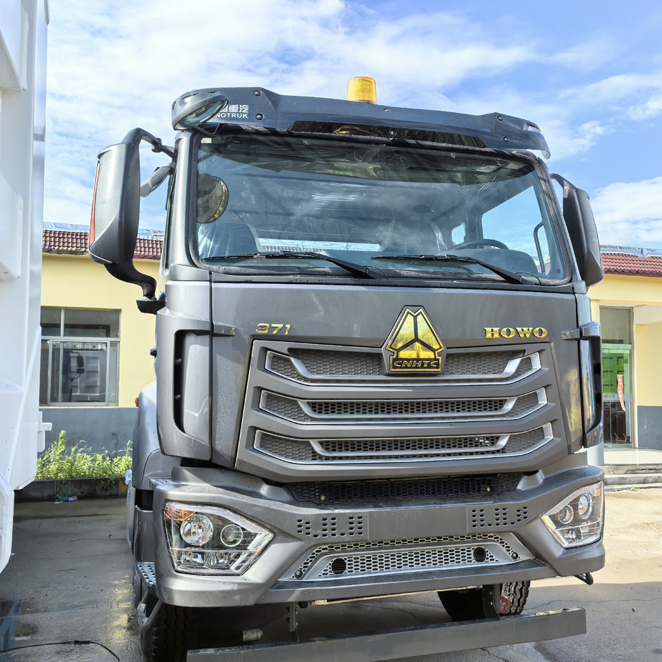 SINOTRUCK HOWO - Tahač: obrázek 1 SINOTRUCK HOWO - Tahač: obrázek 1