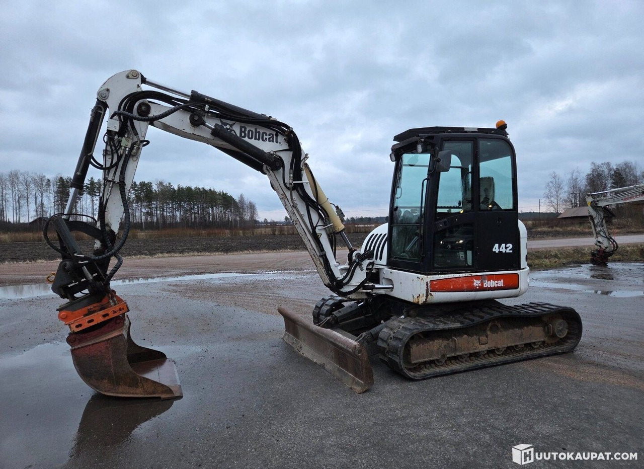 Bobcat 442, 2006, Diesel, 4,565 h Excavator, Honkajoki - Mini rýpadlo: obrázek 1 Bobcat 442, 2006, Diesel, 4,565 h Excavator, Honkajoki - Mini rýpadlo: obrázek 1