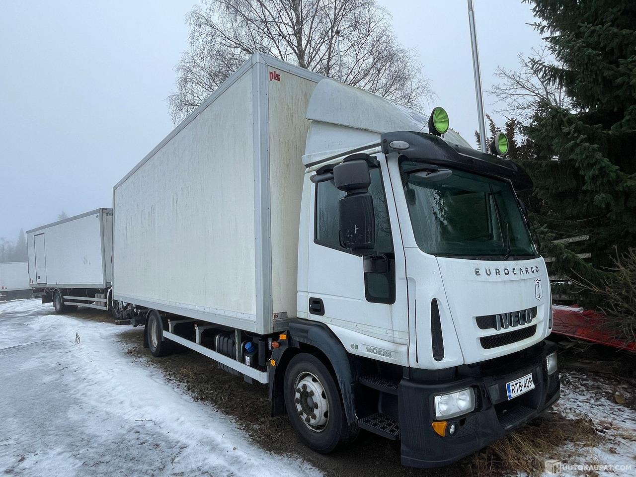Iveco 140E, 2014 Umpikorinen Kuorma-auto, Hämeenlinna - Skříňový nákladní auto: obrázek 1 Iveco 140E, 2014 Umpikorinen Kuorma-auto, Hämeenlinna - Skříňový nákladní auto: obrázek 1