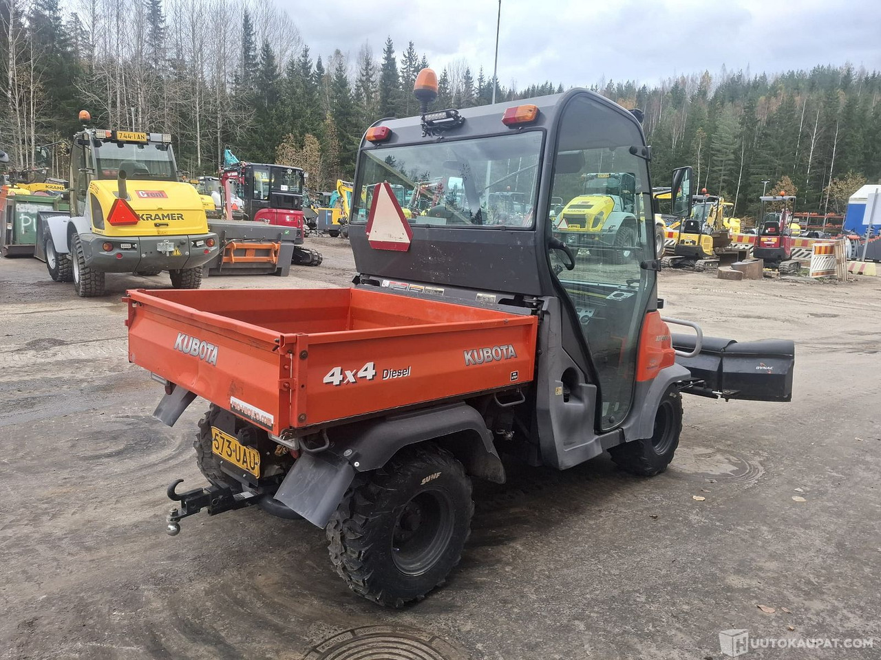 Kubota RTV 900, 2007, Traktorimönkijä, Sis alv 25,5%, Nurmijärvi - Jiná technika: obrázek 3 Kubota RTV 900, 2007, Traktorimönkijä, Sis alv 25,5%, Nurmijärvi - Jiná technika: obrázek 3