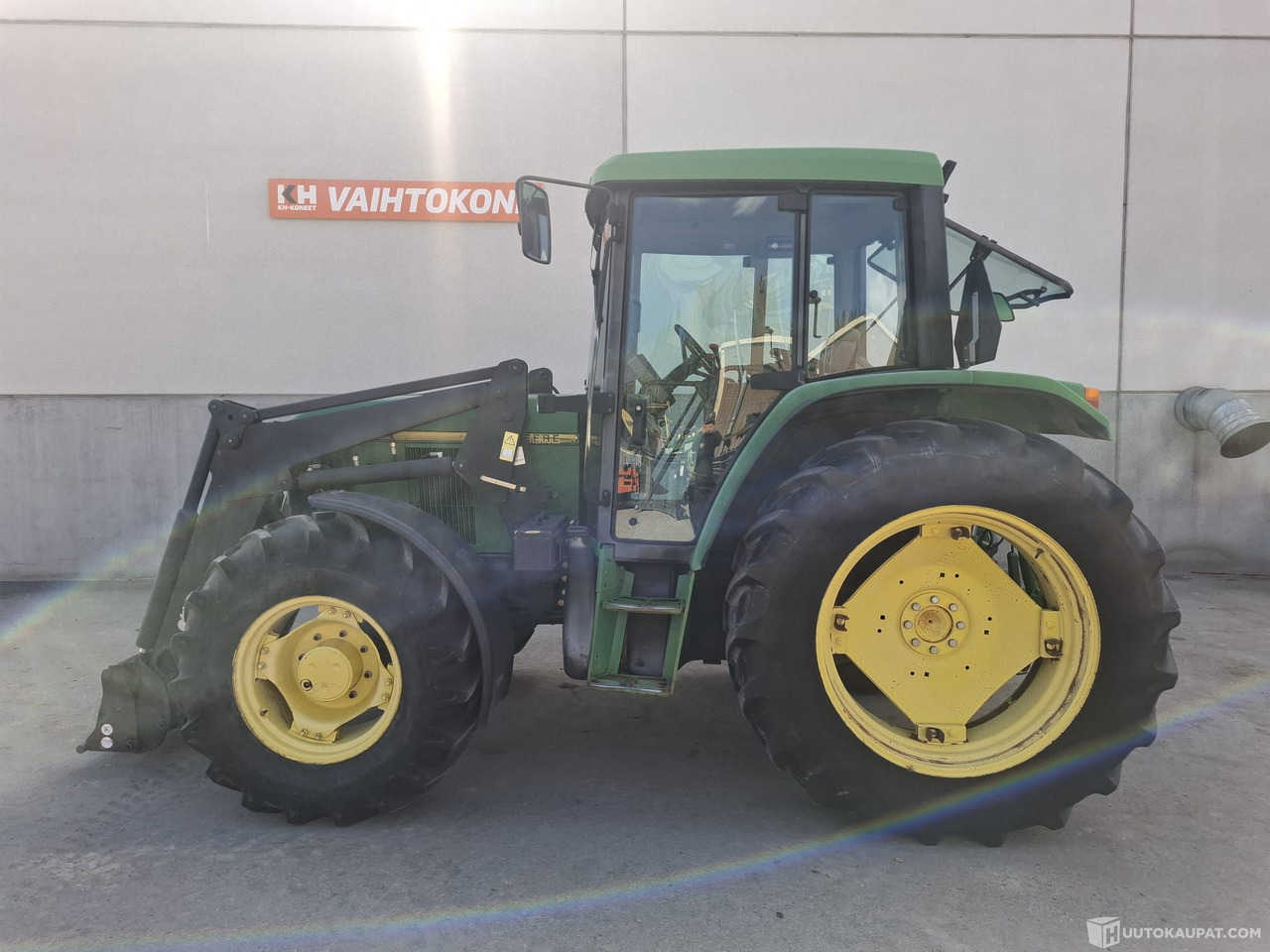John Deere 6400, 1997 Traktori, Sis alv 25,5%, Nurmijärvi - Traktor: obrázek 1 John Deere 6400, 1997 Traktori, Sis alv 25,5%, Nurmijärvi - Traktor: obrázek 1