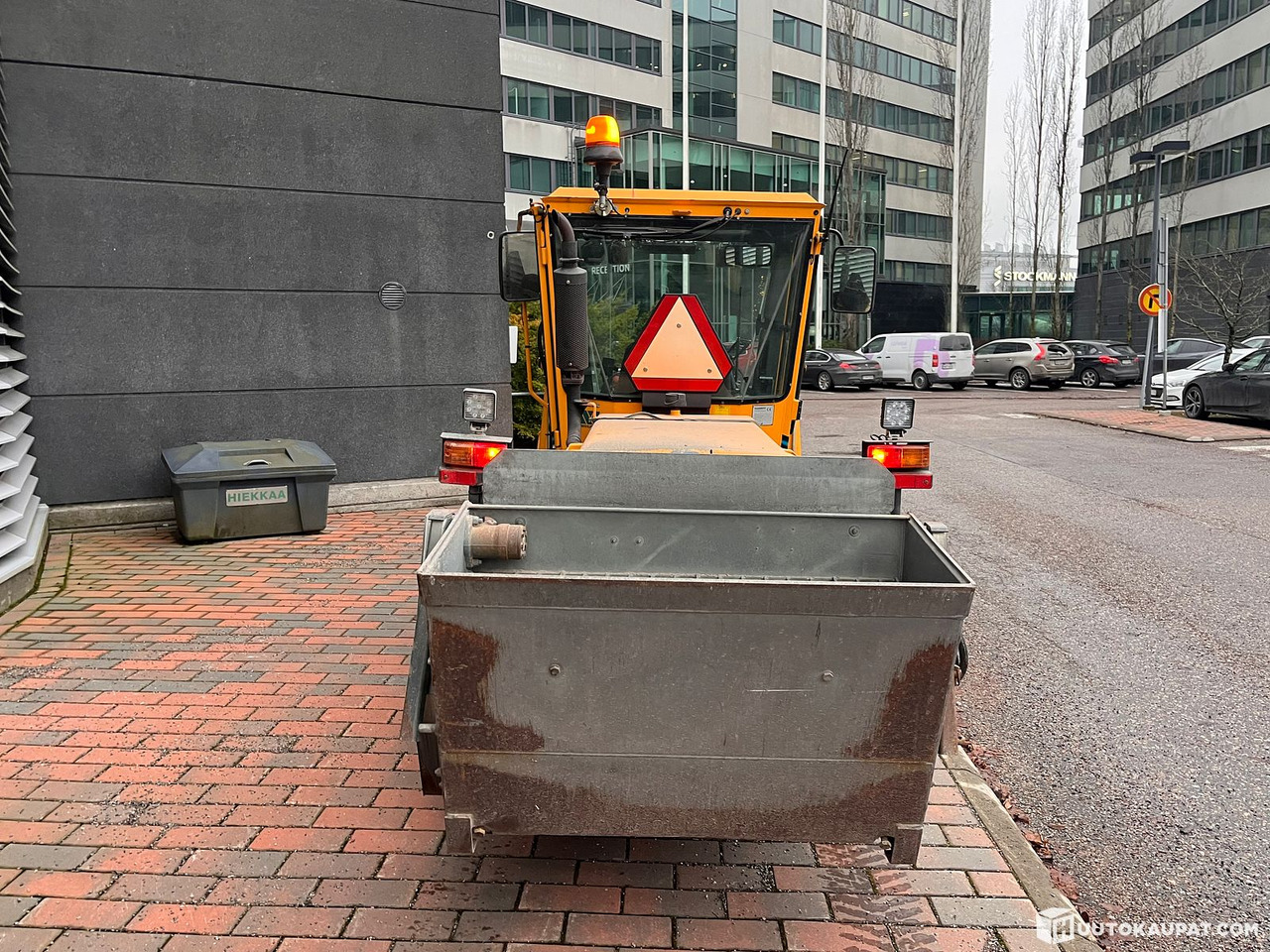 Wille 355B property maintenance machine with good attachments, 2006, Vantaa - Kloubový nakladač: obrázek 5 Wille 355B property maintenance machine with good attachments, 2006, Vantaa - Kloubový nakladač: obrázek 5