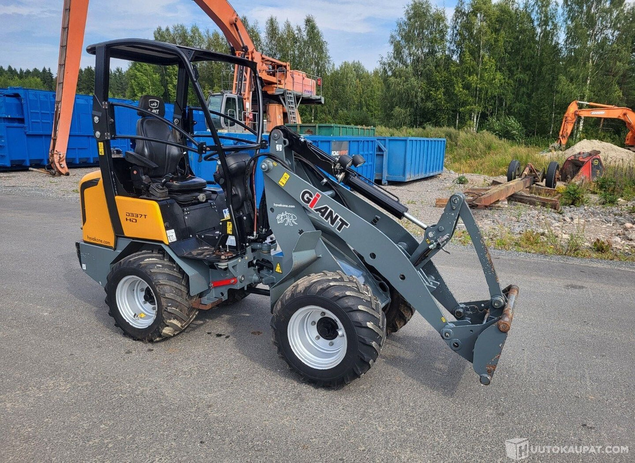 Giant D337T, 2018, Diesel, 2 016 h, Virrat - Zemědělská technika: obrázek 4 Giant D337T, 2018, Diesel, 2 016 h, Virrat - Zemědělská technika: obrázek 4