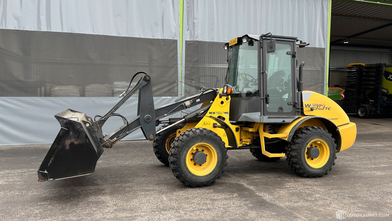 New Holland W80 TC HIGHSP, 2008, pyöräkuormaaja, Seinäjoki - Zemědělská technika: obrázek 1 New Holland W80 TC HIGHSP, 2008, pyöräkuormaaja, Seinäjoki - Zemědělská technika: obrázek 1