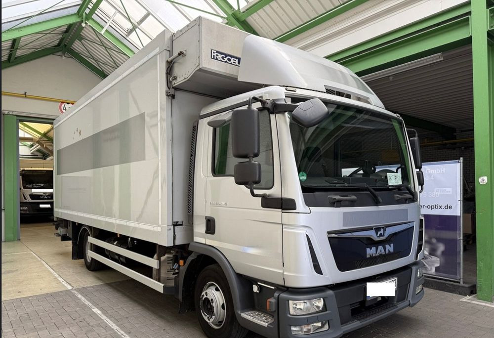 MAN TGL 12.250 6.3m AUTOMAT KLIMA z Niemiec ESP EURO 6 / 4.3 rozstaw / Chlodnia FRIGOBLOCK / TOP STAN / okazja nauka jazdy MOŻLIWOŚĆ DOSTOSOWANIA 12t - Chladírenský nákladní automobil: obrázek 1 MAN TGL 12.250 6.3m AUTOMAT KLIMA z Niemiec ESP EURO 6 / 4.3 rozstaw / Chlodnia FRIGOBLOCK / TOP STAN / okazja nauka jazdy MOŻLIWOŚĆ DOSTOSOWANIA 12t - Chladírenský nákladní automobil: obrázek 1