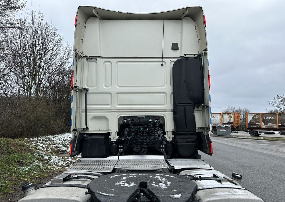 DAF XF 480 OKAZJA 2018 SSC TOP STANDARD / DUŻE KOTŁY / z Polski / jeden właściciel super zadbane SERWISOWANE - Tahač: obrázek 5 DAF XF 480 OKAZJA 2018 SSC TOP STANDARD / DUŻE KOTŁY / z Polski / jeden właściciel super zadbane SERWISOWANE - Tahač: obrázek 5