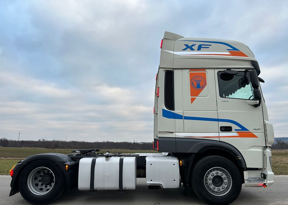 DAF XF 480 SSC TOP STANDARD / DUŻE KOTŁY / z Polski / jeden właściciel super zadbane SERWISOWANE - Tahač: obrázek 5 DAF XF 480 SSC TOP STANDARD / DUŻE KOTŁY / z Polski / jeden właściciel super zadbane SERWISOWANE - Tahač: obrázek 5