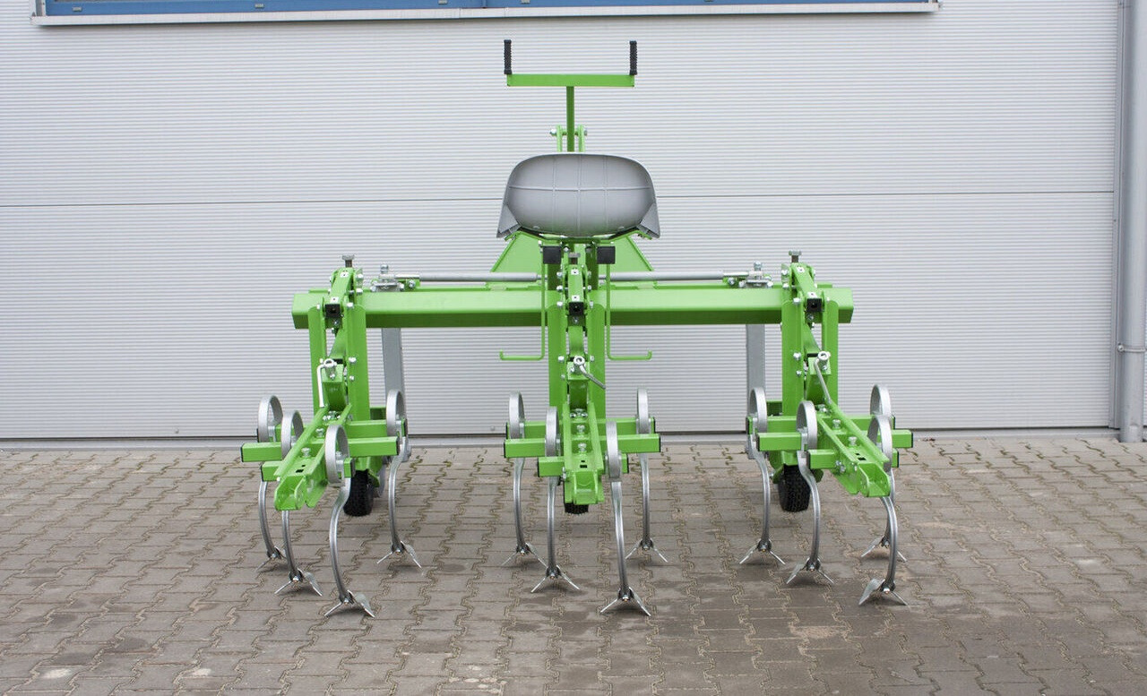 Bomet P570/1 Pielnik z prowadzeniem ręcznym 65-90cm Nembus - Kultivátor: obrázek 4 Bomet P570/1 Pielnik z prowadzeniem ręcznym 65-90cm Nembus - Kultivátor: obrázek 4